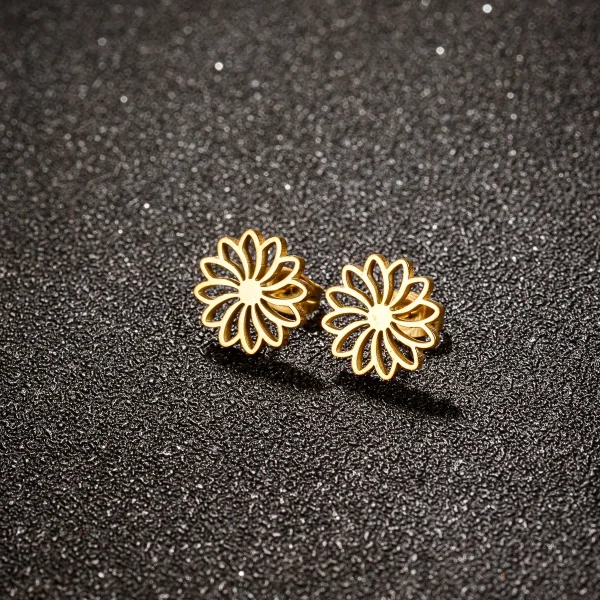 Tiny Flower Earrings