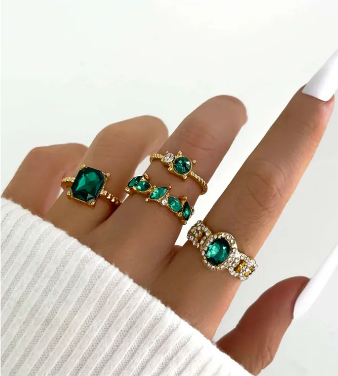 Emerald Green Ring Set